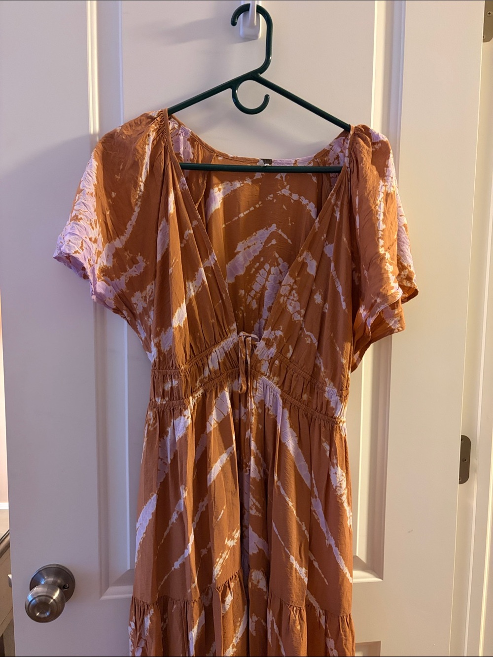 Rust Tie-Dye Maxi Dress with V-Neck and Smocked Waist